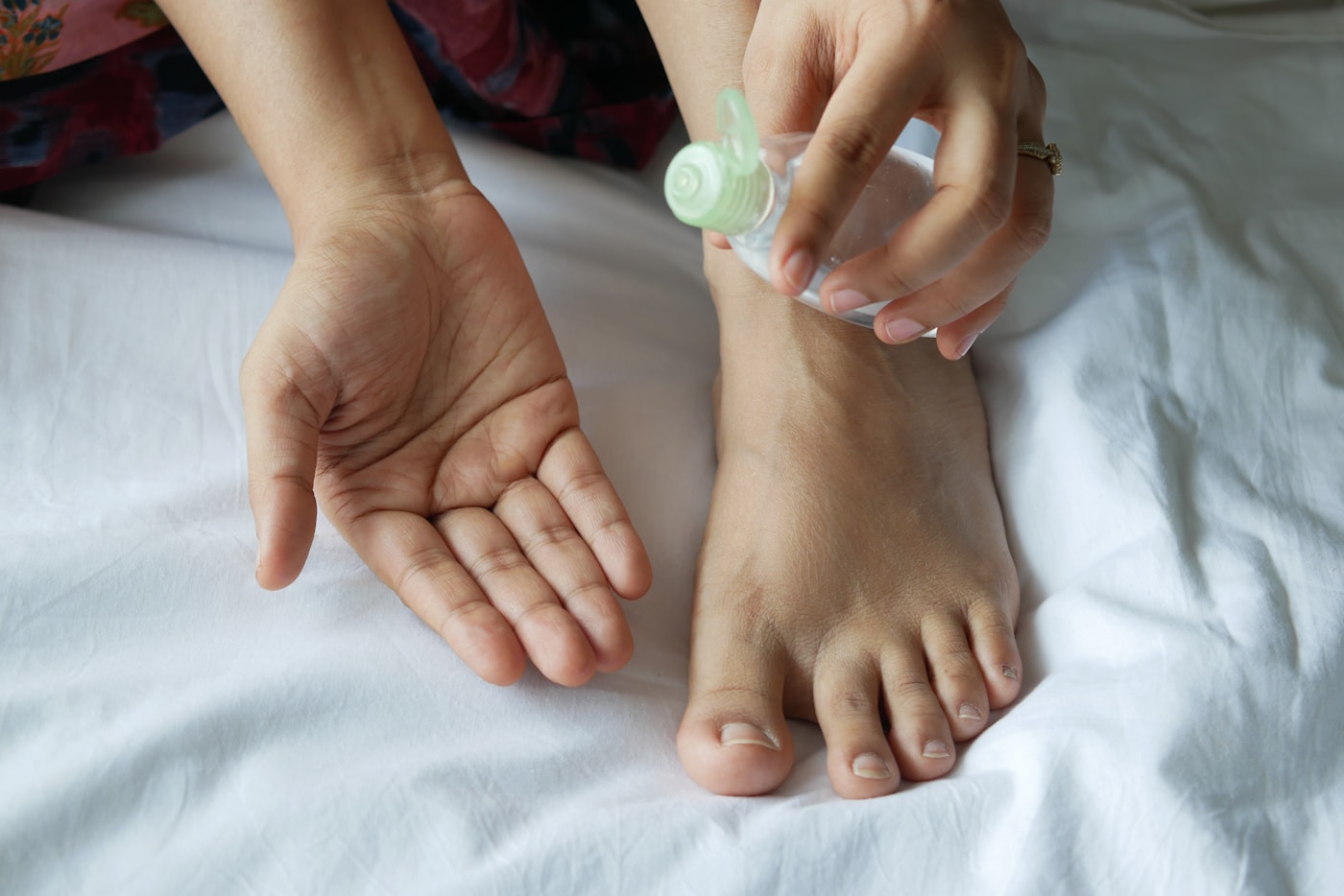Wellness-Fußpflege mit Peeling und entspannender Fuß-Massage